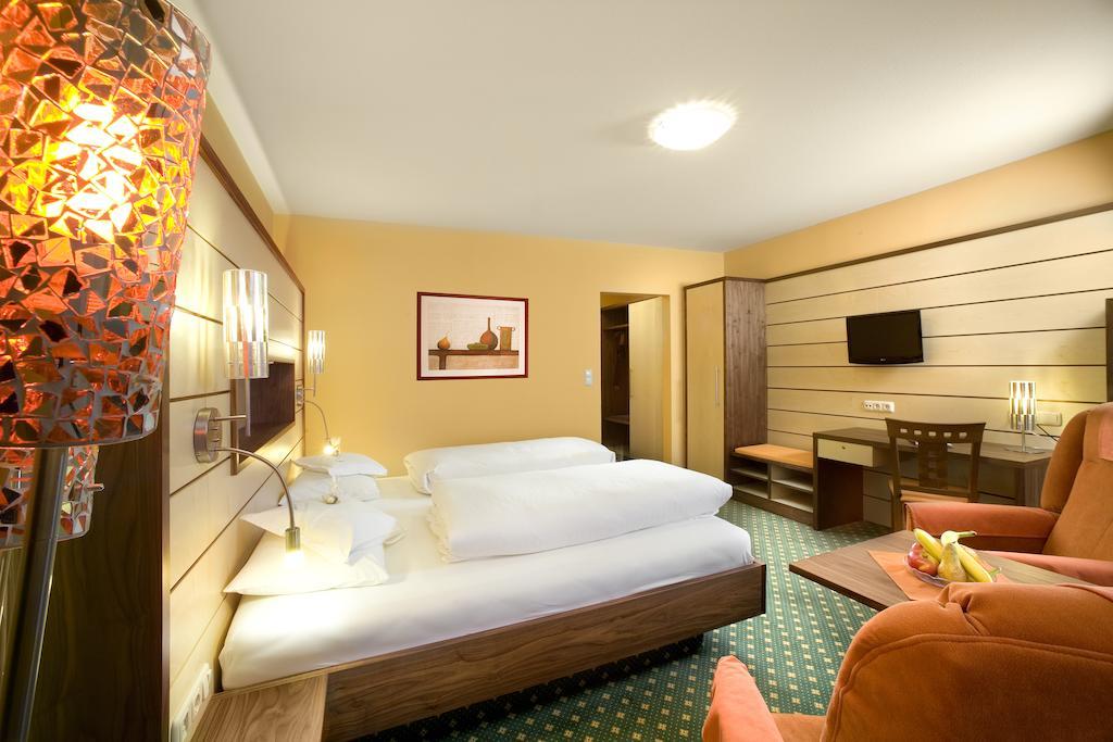 Kur- Und Wellnesshotel Foerch Bad Wörishofen Quarto foto